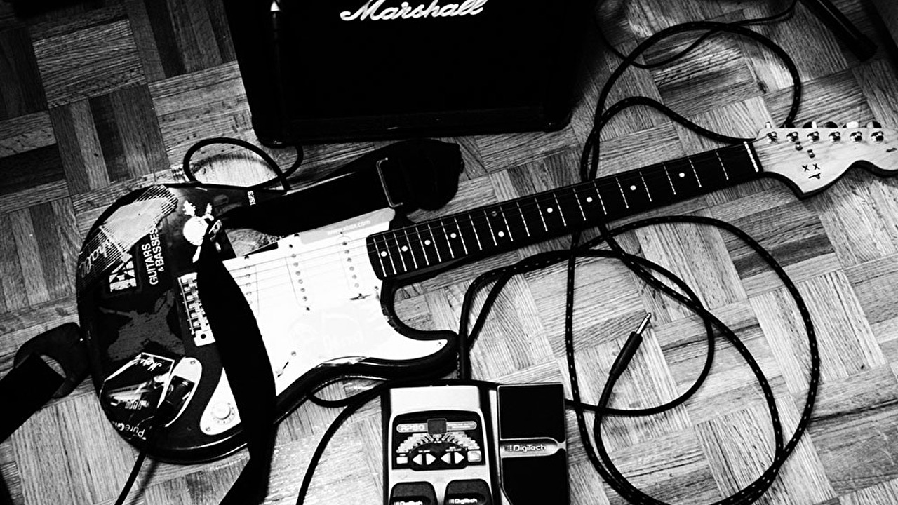 Gitara i pojačalo